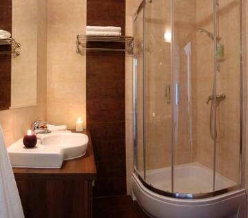 Фото номера Двухместный номер с 1 кроватью или 2 отдельными кроватями Отель Hotel Spa Rusałka г. Окунинка 5